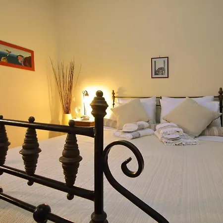 Villa Spilies - Kythoikies Houses Kalamos (Kythira)